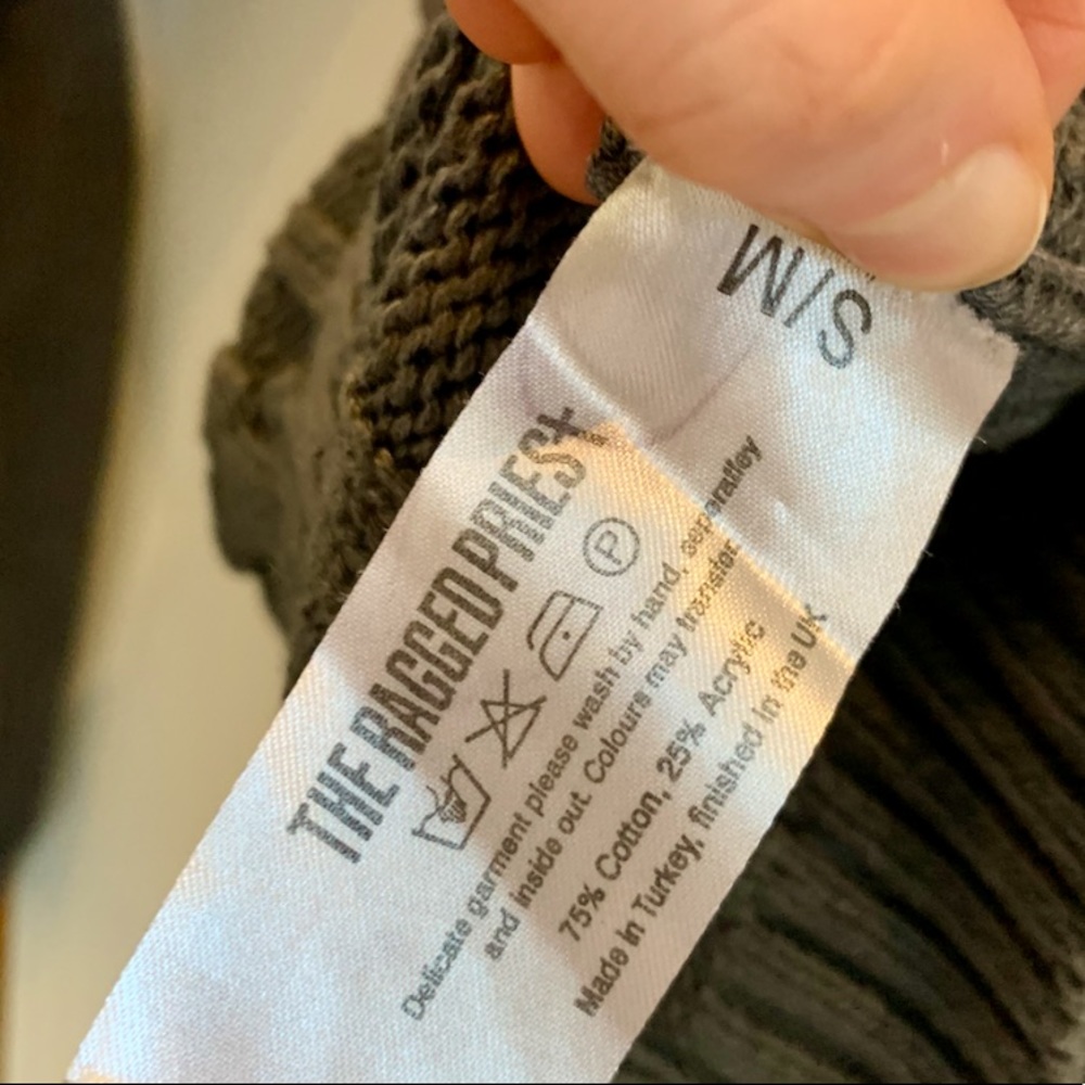 Vintage Ragged Priest Oversized Cableknit Sweater original MSRP $328 - Picture 4 of 5